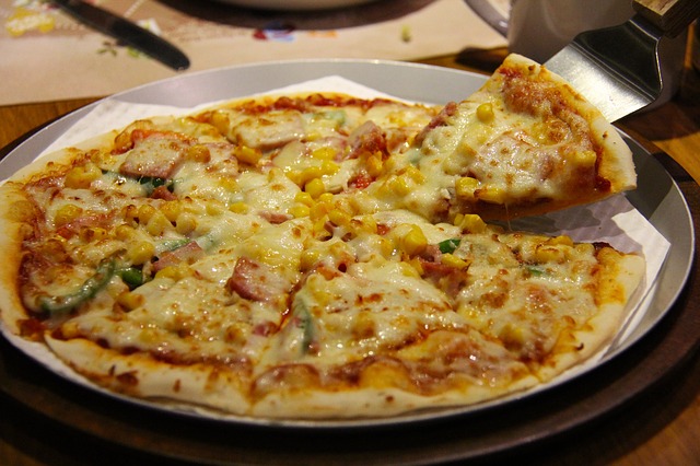 pizza-259794_640.jpg