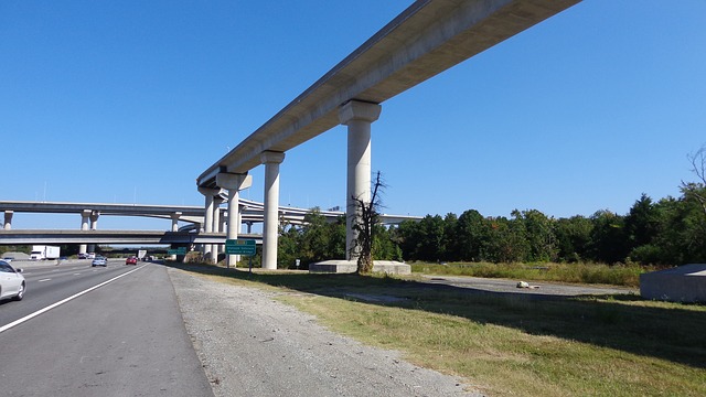 road-209862_640.jpg