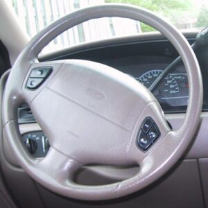 1999-2000_Ford_Windstar_Steering_Wheel