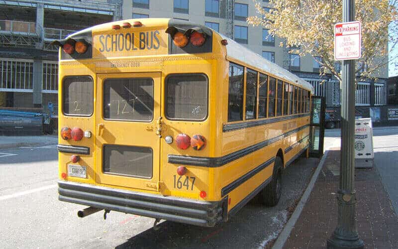 800px DPSCamera 0763 School bus Atlanta2 800x500