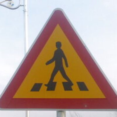 800px Korean Sign   Pedestrian Crossing 4 300x225